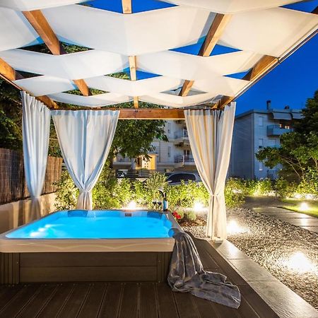 Meteora Boutique Villa E Калампака Екстериор снимка